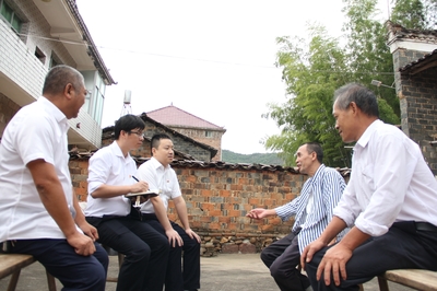 抚州市纪委市监委网站 市级廉政要闻 特色亮点工作 | 东乡:以高效监督推动“小微权力”阳光运行